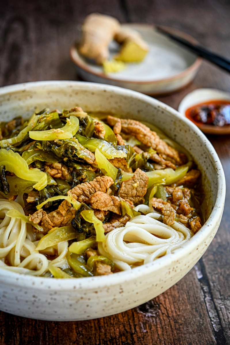 Pickled Mustard Greens and Pork Noodle Soup 酸菜肉絲麵 – hopes.dreams.aspirations